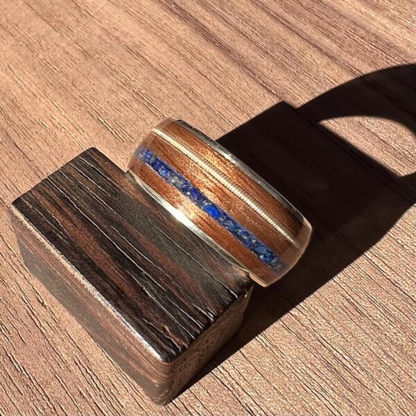 1 Noyer des USA lapis lazuli + corde